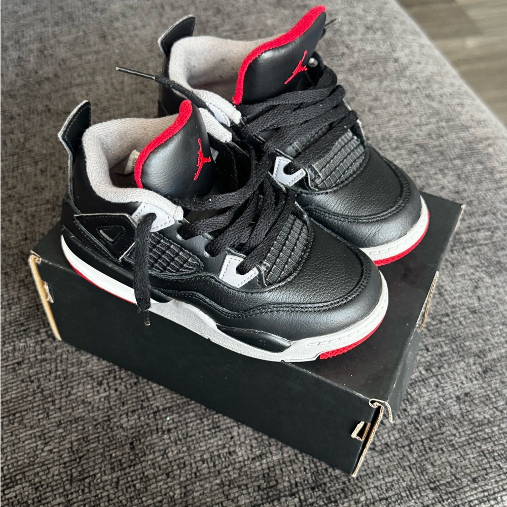 Air Jordan 4 Retro toddler “Bred Reimagined” size 10c
